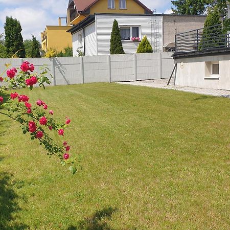 Apartament W Centrum Kielc Z Prywatnym Parkingiem Kielce Ngoại thất bức ảnh